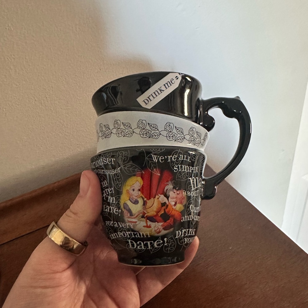 Disney Alice in Wonderland Mug